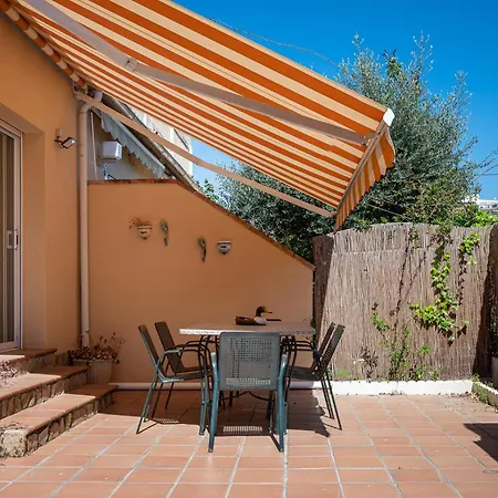 Lola Estupenda Casa De 4 Con Jardin A 150 Metros De La Playa