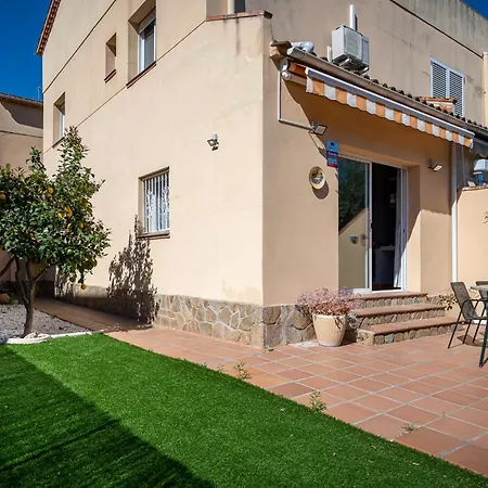 Lola Estupenda Casa De 4 Con Jardin A 150 Metros De La Playa * Torredembarra
